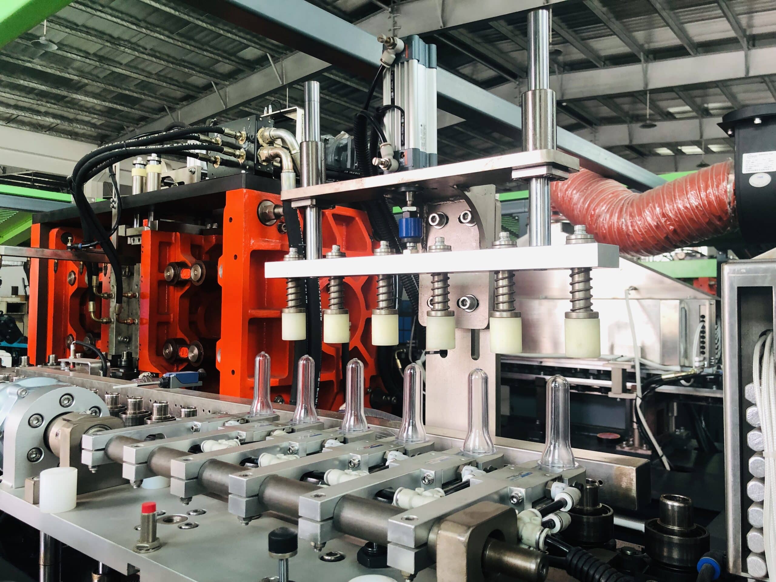 Pet Optimized Blowing Machine Detail